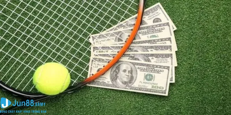 Quần vợt thu hút nhiều lượt truy cập